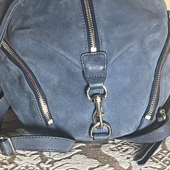 Rebecca Minkoff Julian Backpack – Dove Grey Suede + Gold Hardware  *Rare & Mint* - Picture 8 of 11